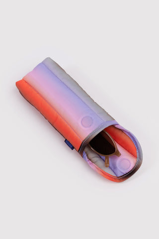 BAGGU Puffy Glasses Sleeve Gradient Stripe Poppy & Lilac