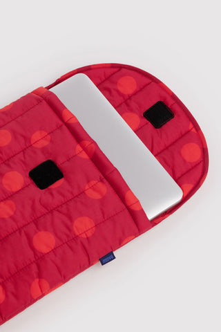 BAGGU puffy 16-inch laptop sleeve, red polka dot lining with two black strap tabs