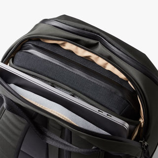 Bellroy Transit Workpack 20L Olive