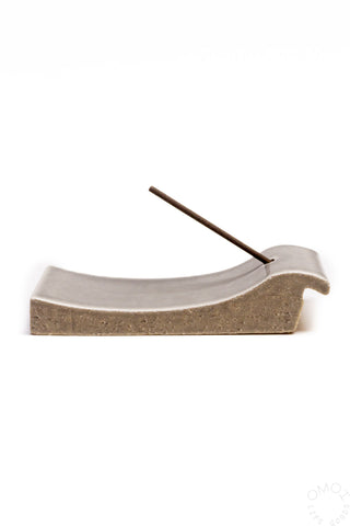 ICHIKŌ ICHIE Kawara Clay Incense Burner Blue Grey