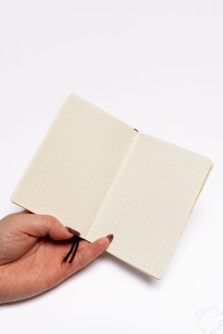 LACONIC B7 Pocket Log Diary with Strap Beige