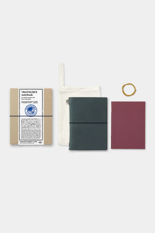 TRAVELER'S notebook Passport Blue
