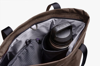 Close up of bottle holder inside of tote bag