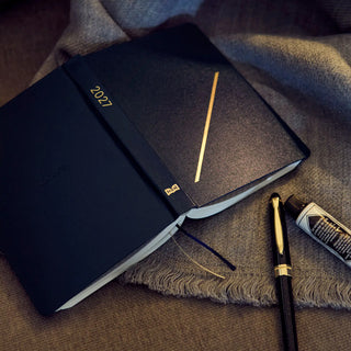 Hobonichi Techo 2027 HON A6 Slash Planner Navy