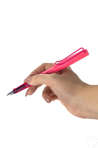 LAMY Safari Fountain Pen Fine Nib Neon Pink