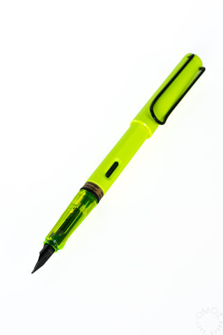 LAMY Safari Fountain Pen Fine Nib Neon Yellow